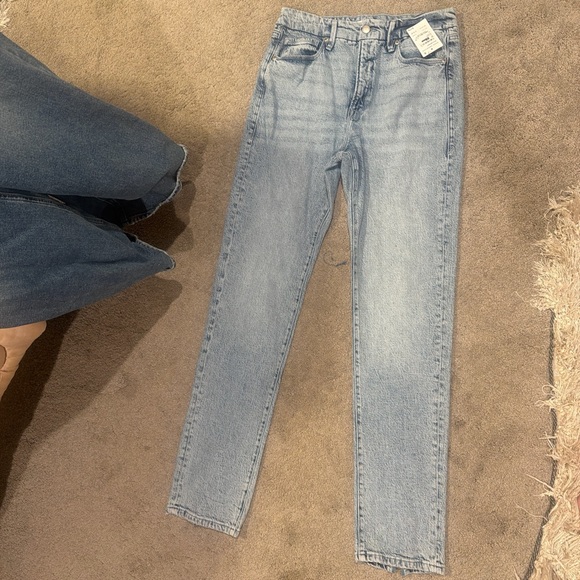 Good American Denim - Good American Light Blue Straight Leg Jeans